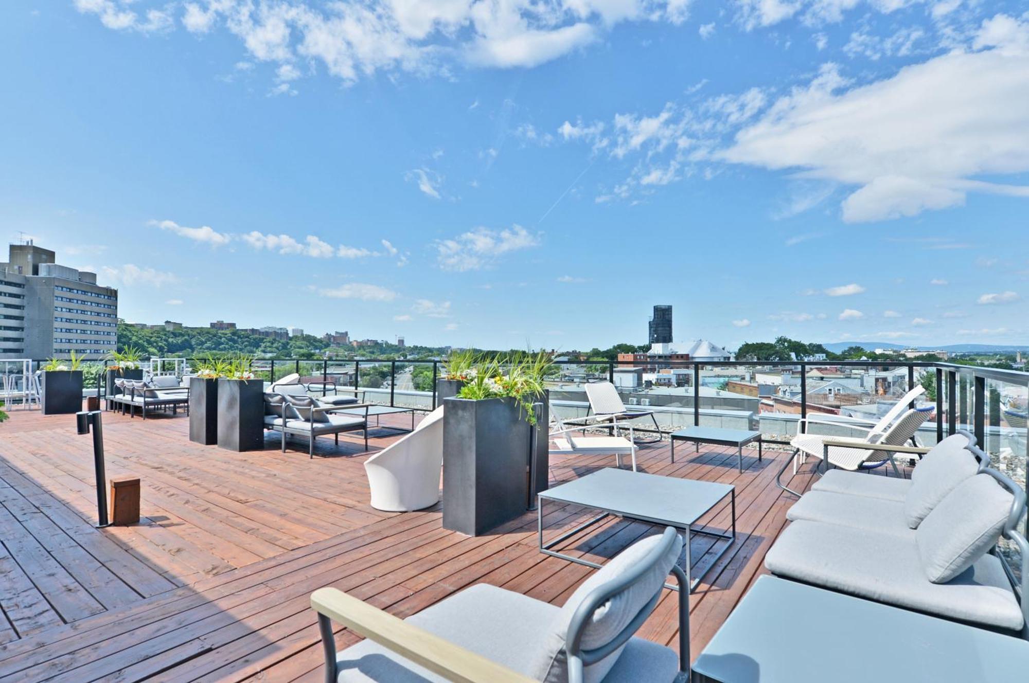 La vie est belle: FREE PARKING, GYM, ROOFTOP TERRACE Québec Exterior foto